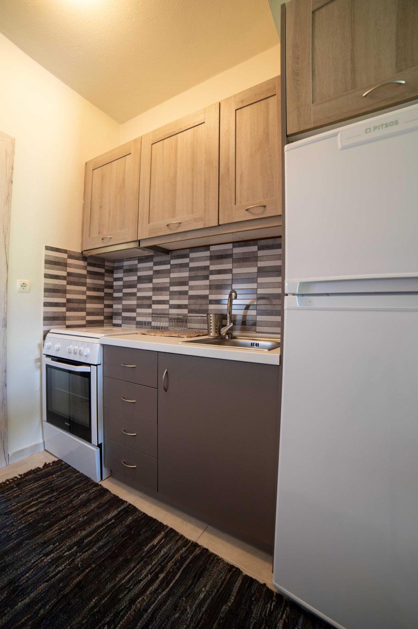 Melograno Apartments And Studios Kalá Nerá Eksteriør bilde