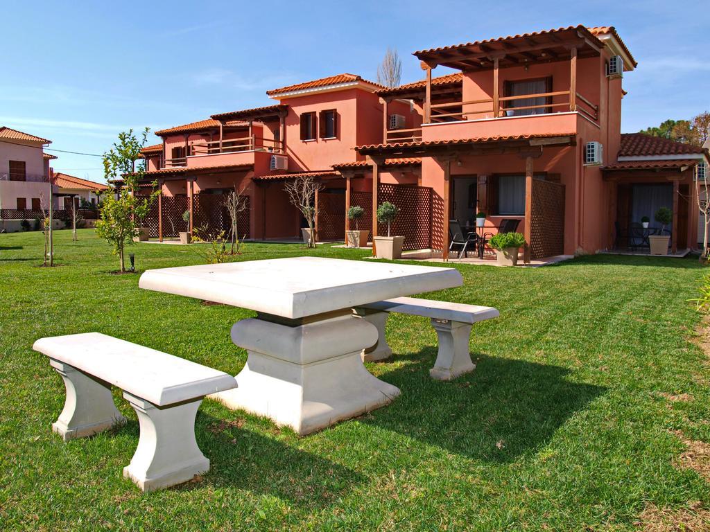 Melograno Apartments And Studios Kalá Nerá Eksteriør bilde